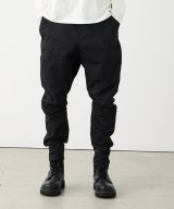 //New// 改良を繰り返しながらも定番かつ高い人気を誇るパンツシリーズ”NINJAS”が大幅にアップデートしてNewモデルが登場。