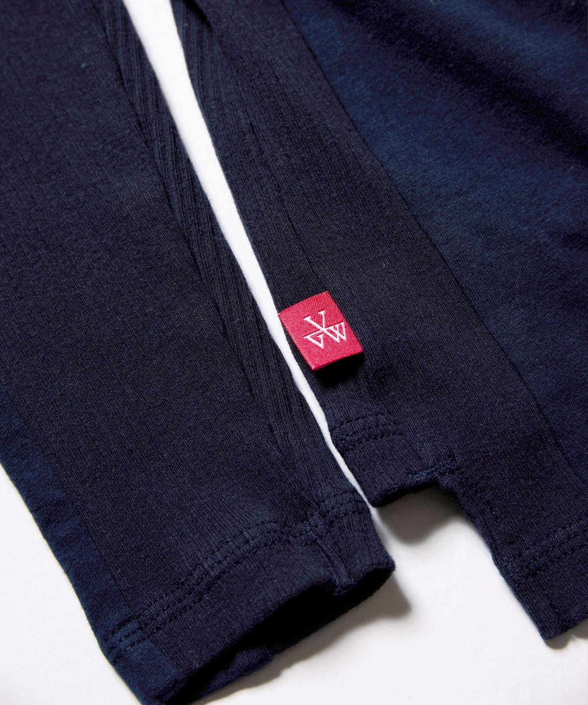 画像11: 【VIRGOwearworks】ASYMETRY SLEEVE FLYSE TOP (11)