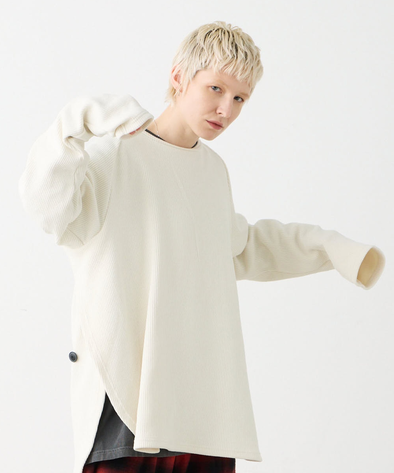 //New// 人気シリーズカットソー、ニットコーデュロイを採用したNewモデルが登場です。